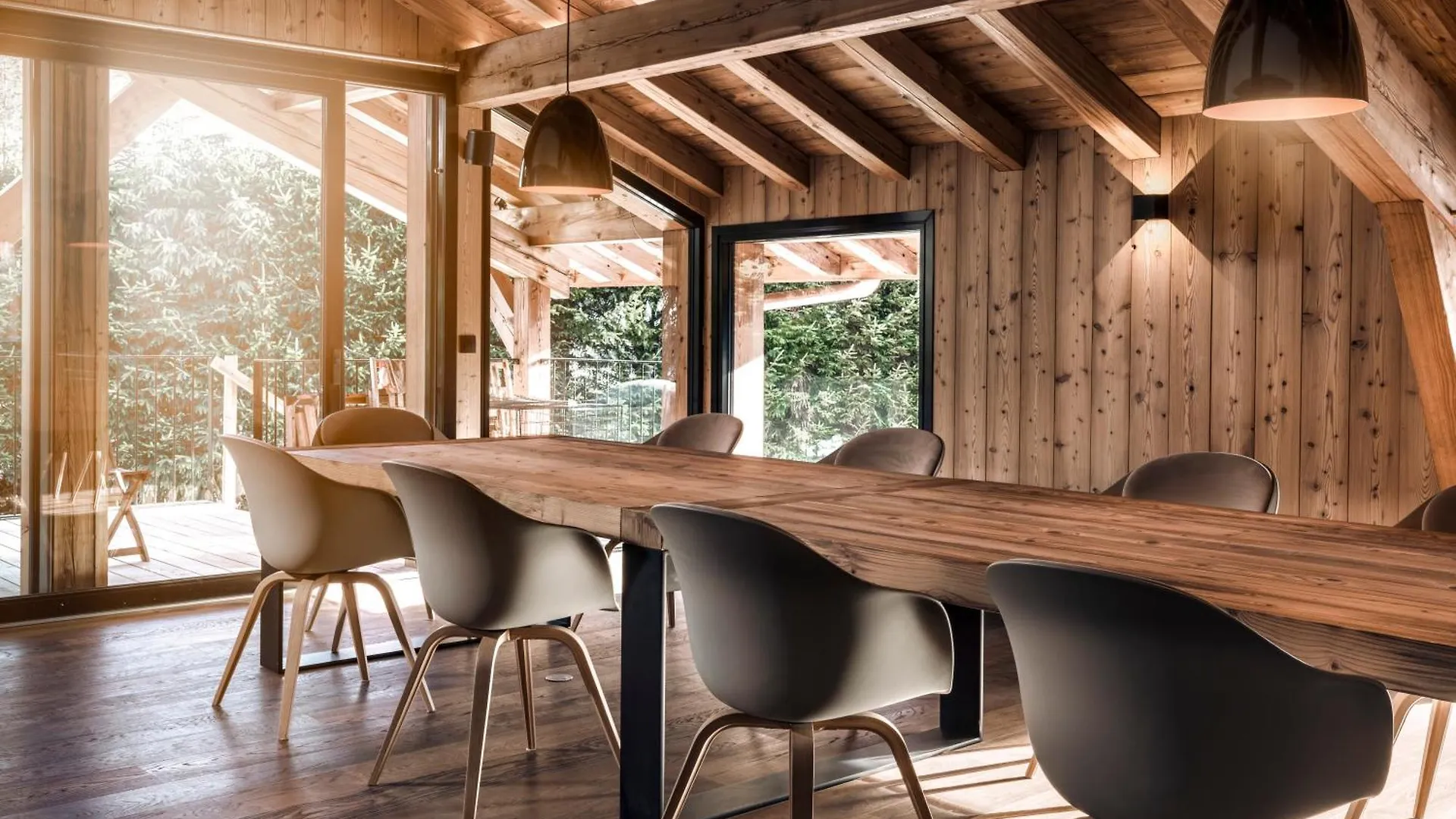 Chalet De 8 Chambres Megeve - 16 Personnes