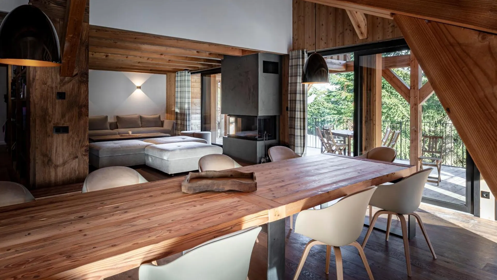 Chalet De 8 Chambres Megeve - 16 Personnes