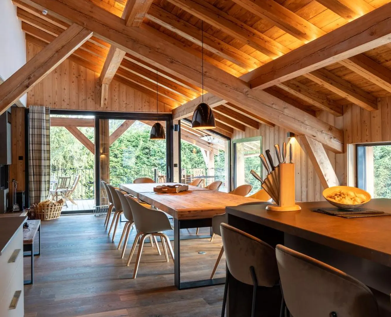 Chalet De 8 Chambres Megeve - 16 Personnes